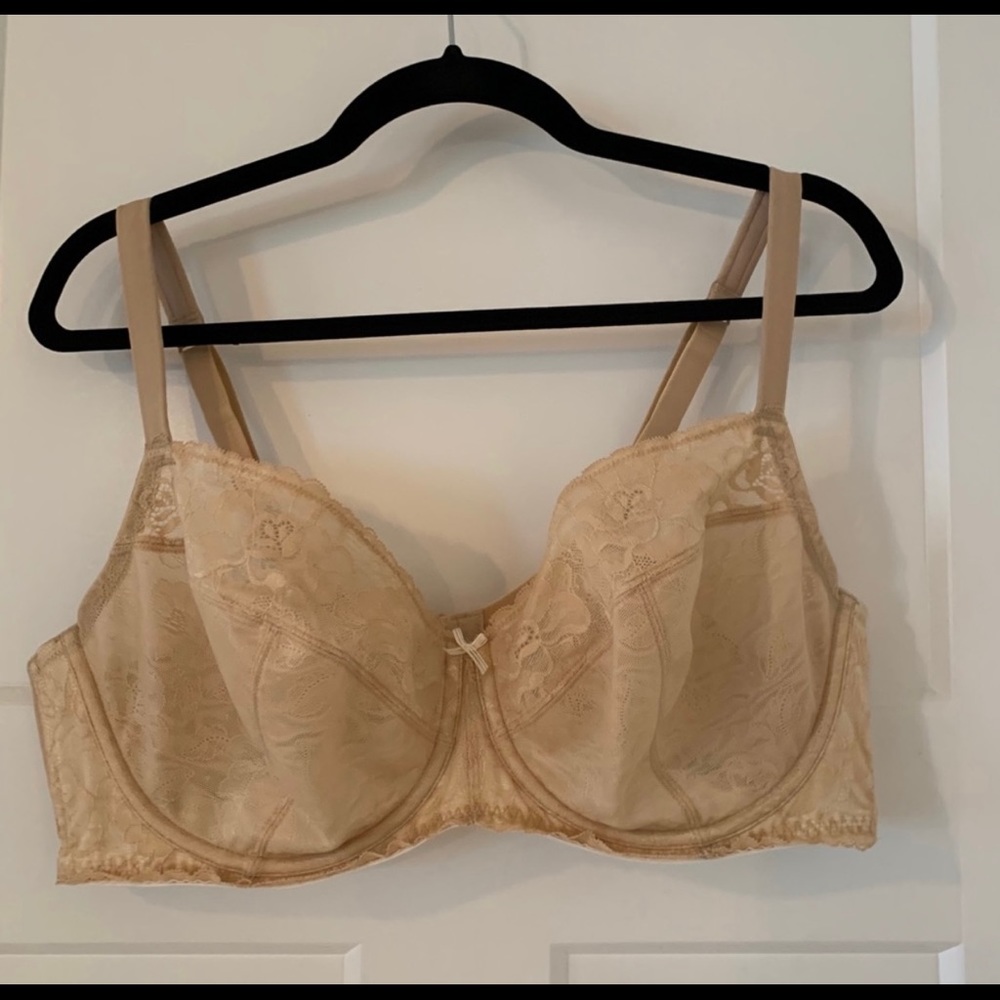 New with out tags Lane Bryant nude unlined bra